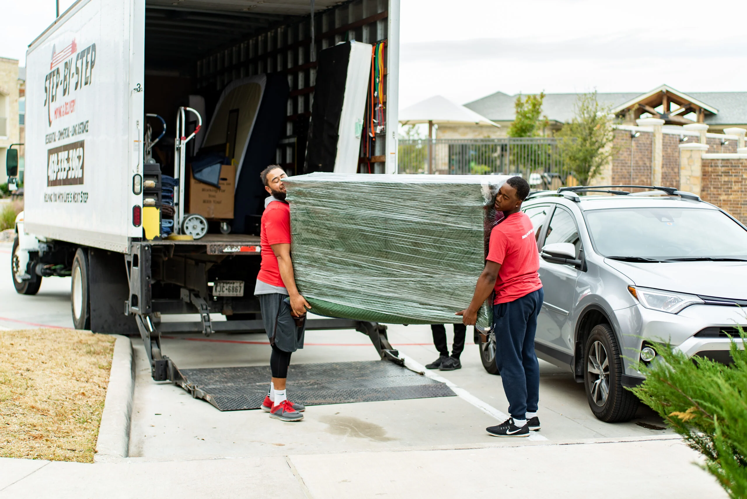 Packing Services in Frisco, TX. Step by Step Moving and Delivery